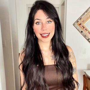 Caroline O.