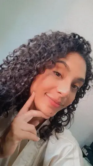 Nathalya A.