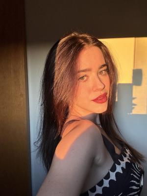 Isabelly L.