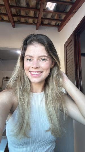 Isabel C.