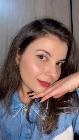 Juliana F.
