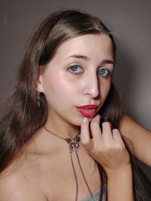 Bruna Q.