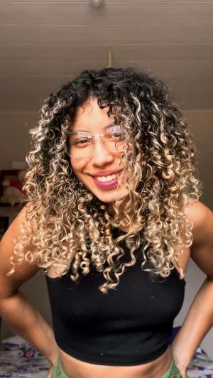 Flávia O.